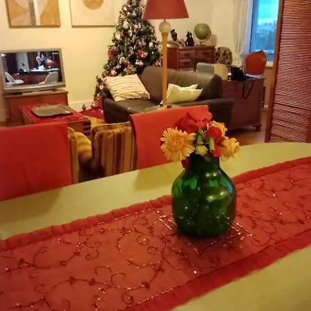 בית אירוח Artistic House *